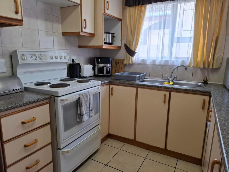 To Let 3 Bedroom Property for Rent in Fairview Golf Estate Western Cape